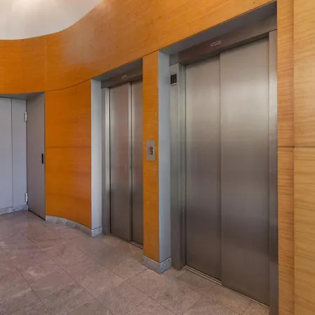 Sao Bento Gallery * Lisbona