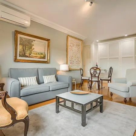 Sao Bento Gallery * Lisboa